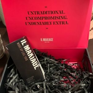 Shade #40 Woke Up Like This IL MAKIAGE